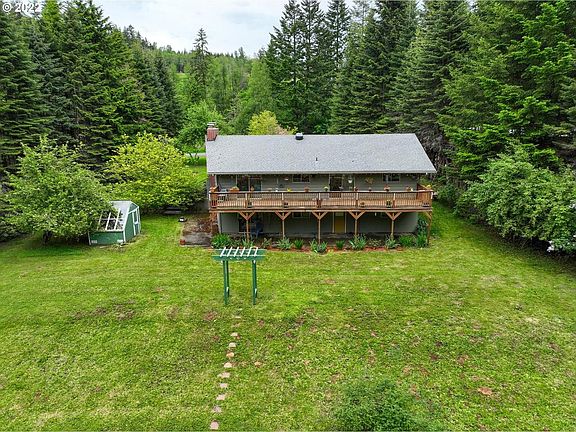 Aerial view of back of property.