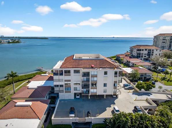 6218 Palma Del Mar Blvd S APT 405, Saint Petersburg, FL 33715