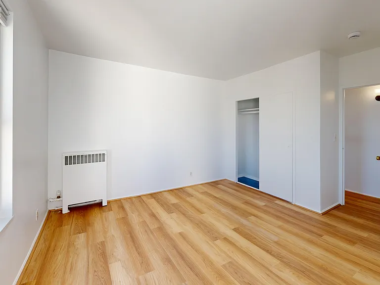 Parkmerced Apartments — Photo 112