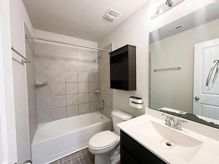 1807 Brady Shores Dr — Photo 12