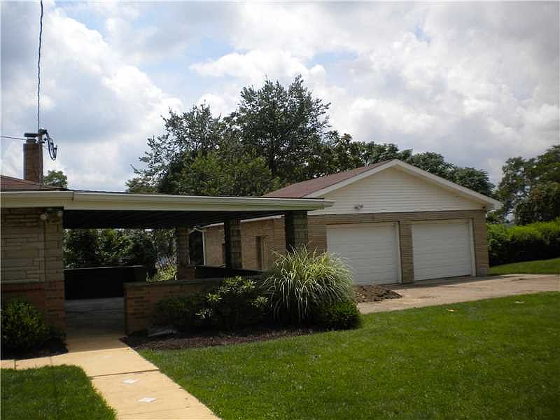2nd image of 512 Susanna Ct
