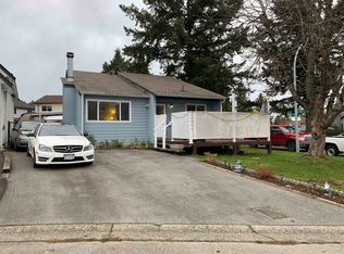 12902 72a Ave, Surrey, BC V3W6Z2