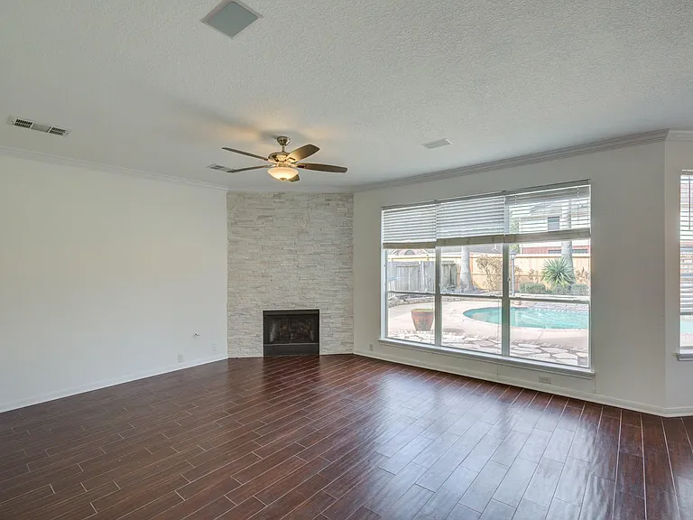 19806 Big Canyon Dr — Photo 7