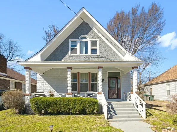 1051 S Cox St, Memphis, TN 38104