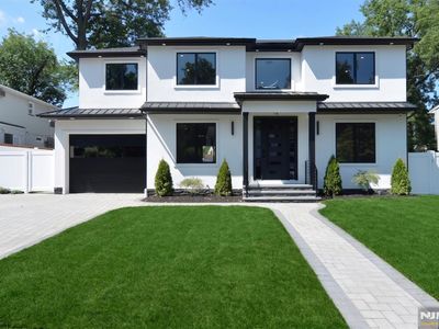 15 Wyckoff Terrace, Fair Lawn, NJ, 07410