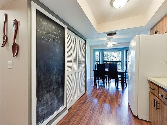 4th image of 8109 Heavens Bend Ln