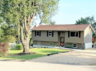 510 Donaldson St, De Soto, MO 63020