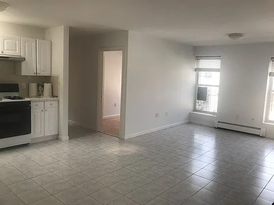 Rented by Limestone Realty Bklyn, LLC | media 29