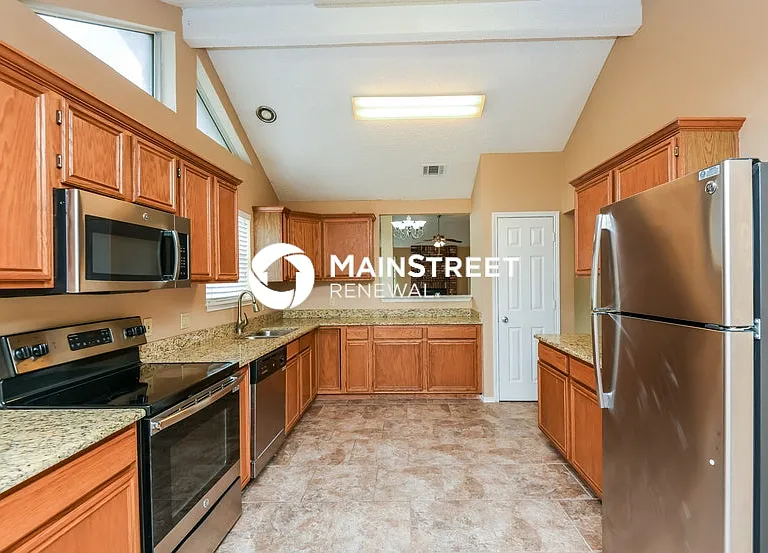 2951 Seguin Trl — Photo 10
