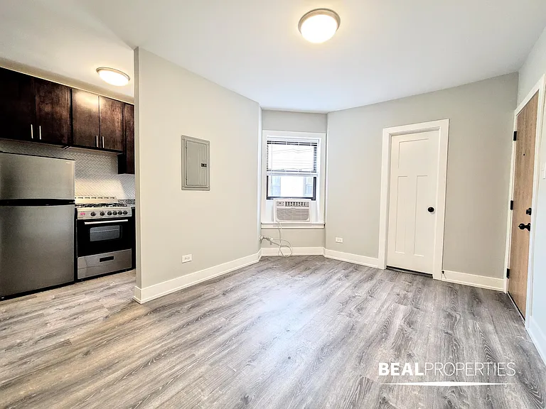 427 West Belden — Photo 13