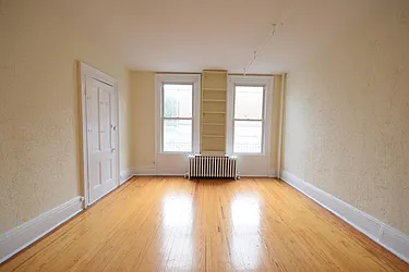 Rented by Rolling Stone Realty LLC