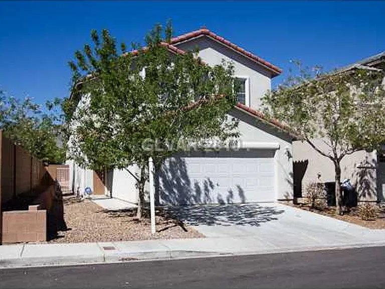 5052 Diamond Ranch Ave — Photo 1