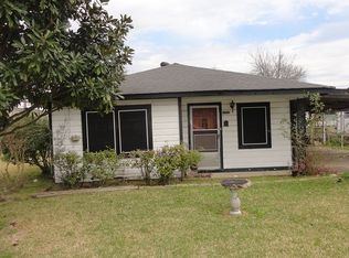 2419 Harris St, Baytown, TX 77521