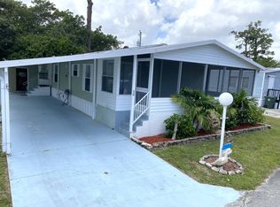 56 Lisa Ln, Lake Worth, FL 33463