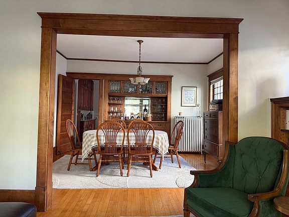 5th image of 4420 Upton Ave S