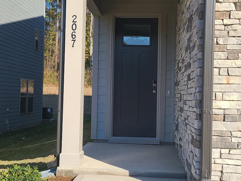 2067 Maggie Valley Dr — Photo 33