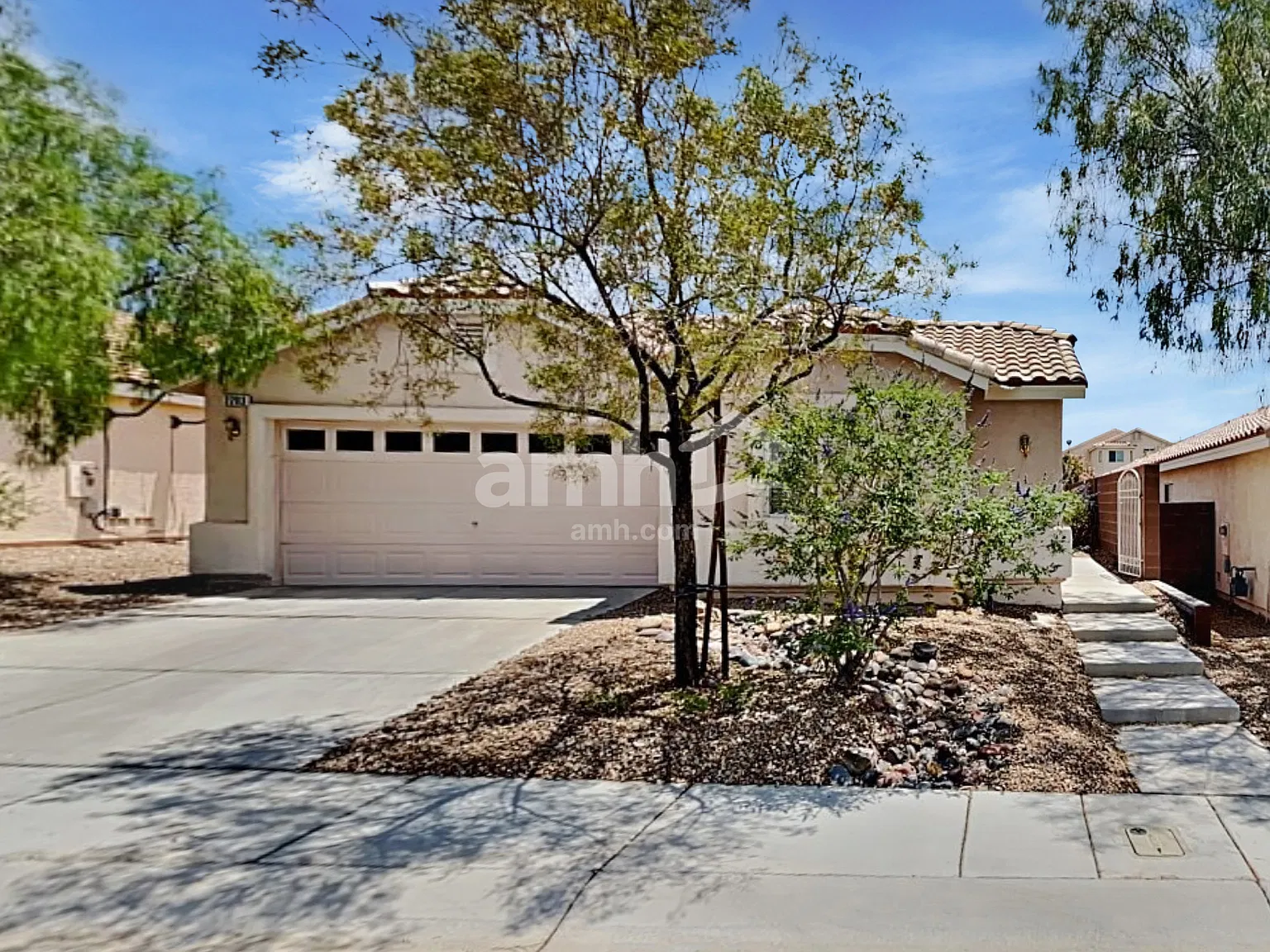 4 bed, 3.0 bath, 1904 sqft, $2,445 — Photo 1