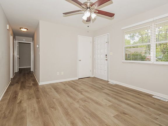 4th image of 4404 Mesa Ct
