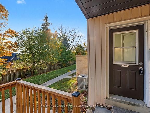2nd image of 275 Blake St #26