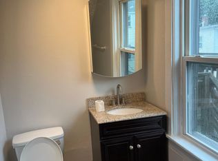 18 Lafayette St APT 5, Worcester, MA 01608