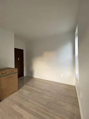 Rented by Douglas Elliman | media 44