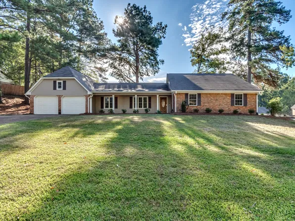 855 Rushton Cir, Brandon, MS 39047
