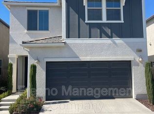 1338 E Via Dorata Way, Fresno, CA
