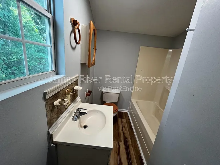 1219 16th St — Photo 5