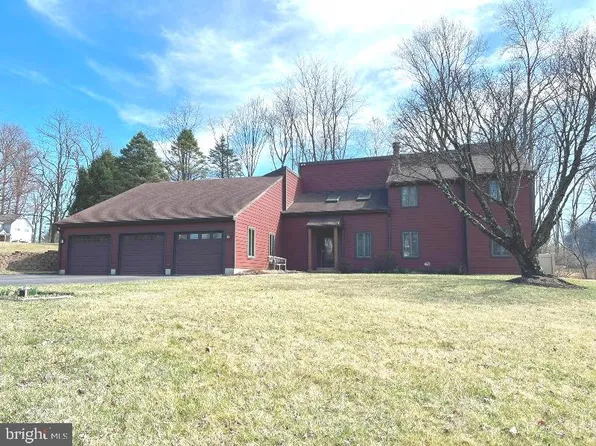 6 Stephen Dr, Glen Mills, PA 19342