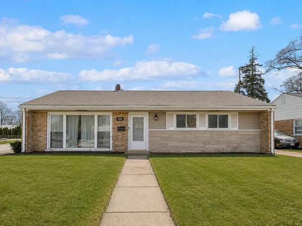 839 E Thacker St, Des Plaines, IL 60016