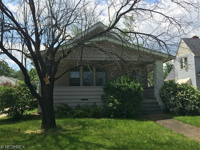 1st image of 19500 Locherie Ave