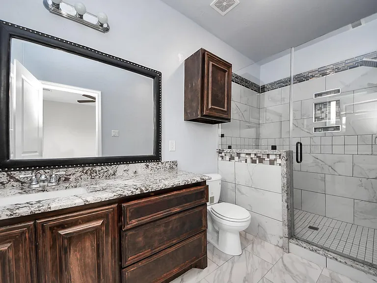 2608 Bostic St — Photo 37