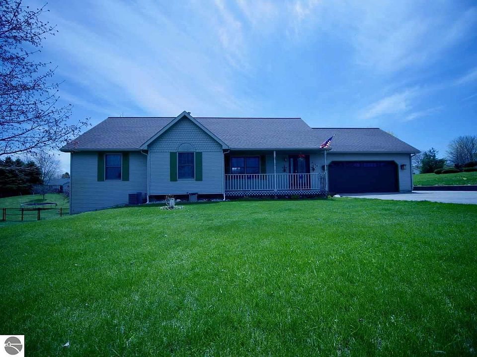 1st image of 6129 London Dr