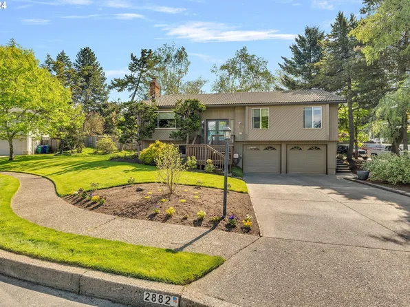 2882 SW Willowbrook Ct, Gresham, OR 97080