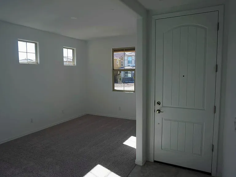 31917 N 124th Dr — Photo 14
