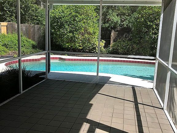 5th image of 13528 Bellingham Dr