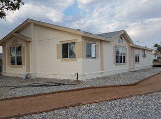 21050 Cardova Rd, Apple Valley, CA 92307