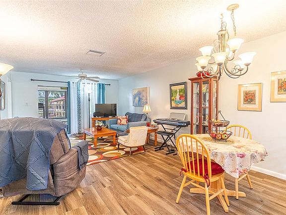 5th image of 3007 GRANADA COURT #4