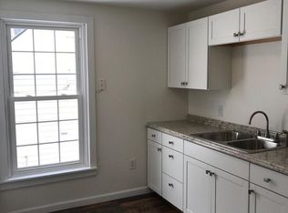 46 Upper Welden St APT B, Saint Albans, VT 05478