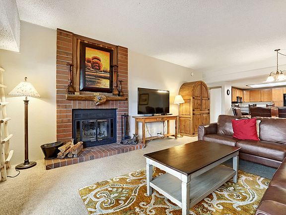 2nd image of 555 S Park Avenue UNIT 2205