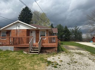 136 W Main St, Seville, OH 44273