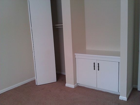 3rd image of 3021 W 39th St APT 1007