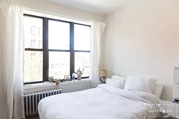 Rented by Grand & Co. | media 20