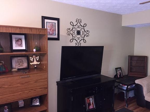5th image of 197 Tanglewood Dr Unit 3