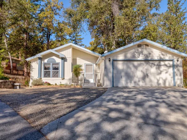 43555 Highway 41 Unit A3, Oakhurst, CA 93644