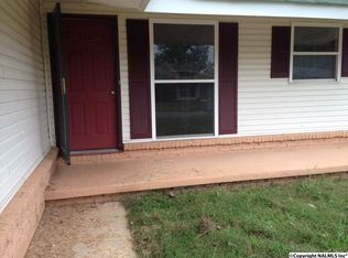 2715 Biscayne St SW, Huntsville, AL 35805