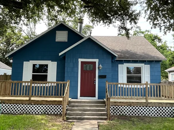 405 13th Ave N, Texas City, TX 77590