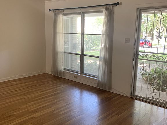 4th image of 222 E Lullwood Ave #222