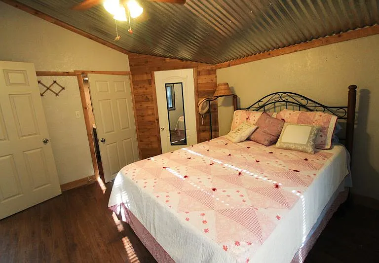 955 Faurie Rd #CABIN — Photo 14