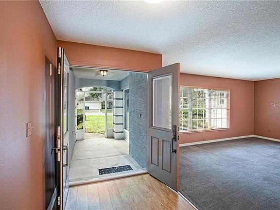 2nd image of 2719 Bayview Dr